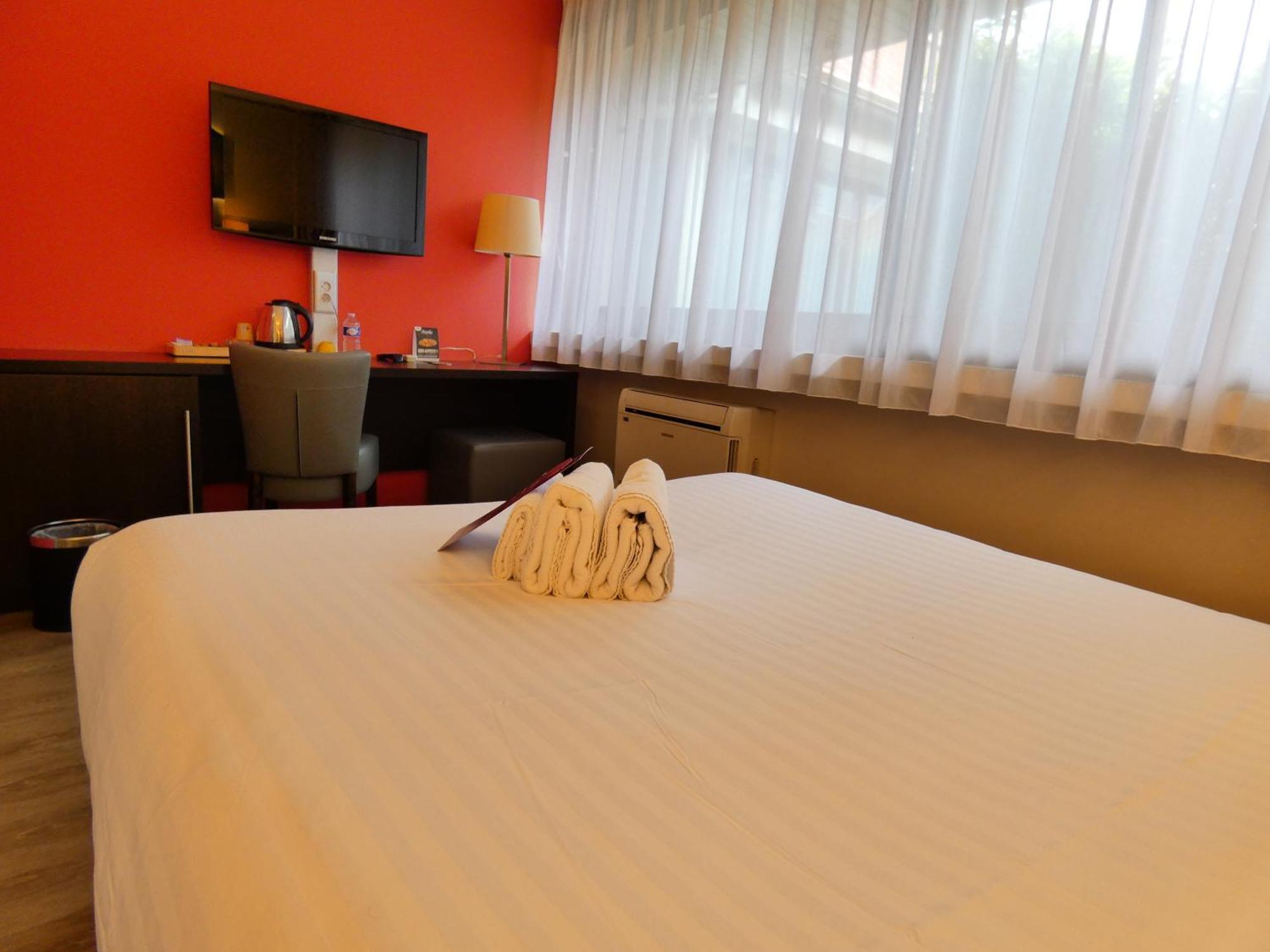Contact Hotel Be Guest Limoges Sud Eksteriør bilde