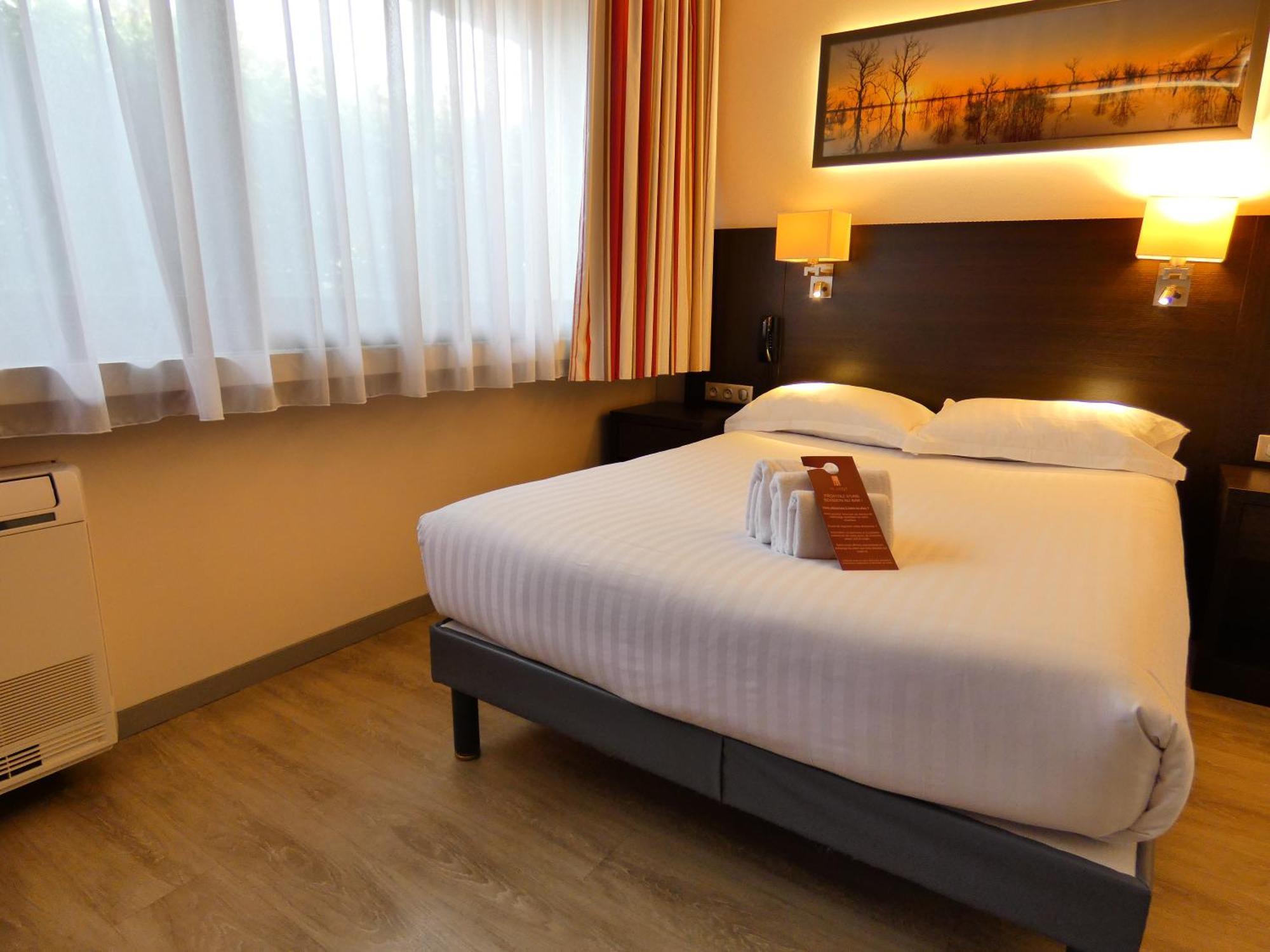 Contact Hotel Be Guest Limoges Sud Eksteriør bilde